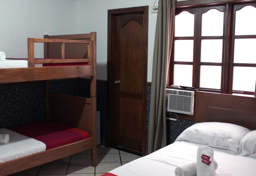 Pasadena Hostel Cali Quarto foto